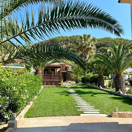 Дом отдыха Palma Seaside 1